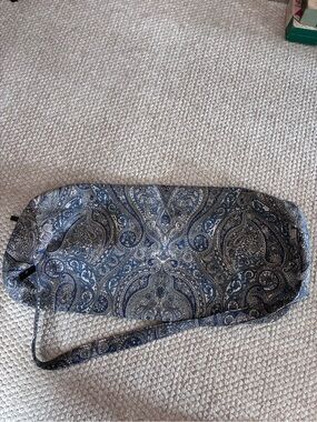 Hugger Mugger Batik Yoga Mat Bag – Blue Paisley Print